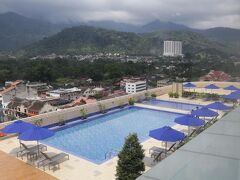 ノボテル タイピン ペラ 写真