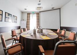 クラウン プラザ ミラノ マルペンサ エアポート バイ IHG 写真