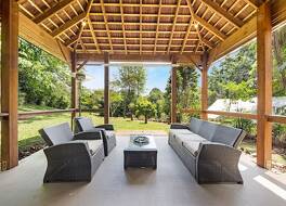 クラウズ モントヴィル 写真