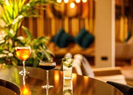 ホランド ハウス ホテル カーディフ バイ サンデー 写真