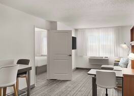 タウンプレイス スイーツ シカゴ ネーパーヴィル 写真