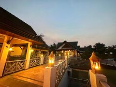 ウボンブリ ホテル 写真