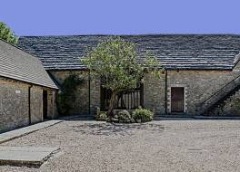 キングストン カントリー コートヤード