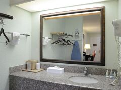 クオリティ イン & スイーツ コヴィントン 写真