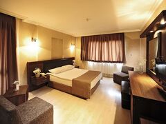 Üstün Otel Alsancak 写真