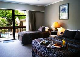 ホテル コーチマン 写真