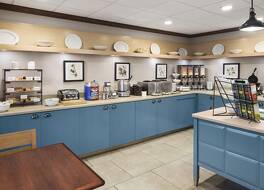 カントリー イン & スイーツ バイ ラディソン 写真