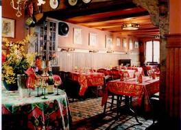 ホテル ドンタンヴィル 写真