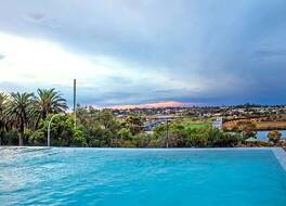 ブリッジポート ホテル 写真