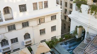 ゴージャス ジョージ ホテル