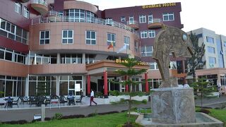 ベンマス ホテル