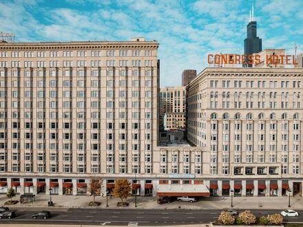 コングレス プラザ ホテル 写真