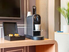 イビス コニャック センター 写真