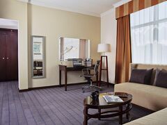 メディア ロタナ ドバイ 写真