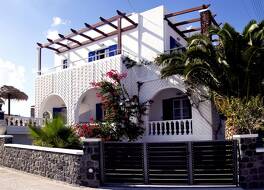 ブラック サンディ ビーチ ホテル 写真