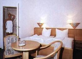 ホテル アム シュロス 写真