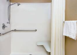 スーパー 8 バイ ウィンダム フリーポート 写真