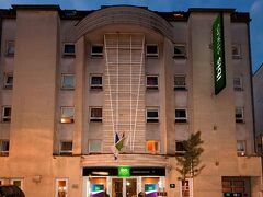 イビス スタイルズ ルクセンブルク センター ガール 写真