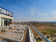 ゾォブ オテル 写真