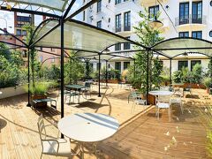 カレッジ オテル 写真