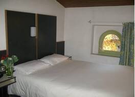 ホテル ラ シャルトリューズ 写真