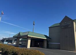 カントリー イン & スイーツ バイ ラディソン クラークスビル テネシー 写真