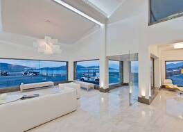 Royal Marmin Bay Boutique & Art Hotel 写真