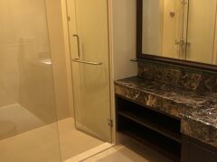 ザ ローズ レジデンス バンコク 写真