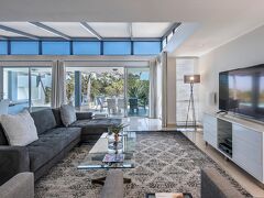 Blue Views Penthouse Beachfront Apartment with Pool 写真