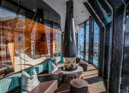 Josl Mountain Lounging Hotel 写真