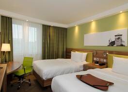 ハンプトン バイ ヒルトン ニュルンベルク シティ センター 写真