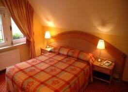 ホテル ラ フェロニエール 写真