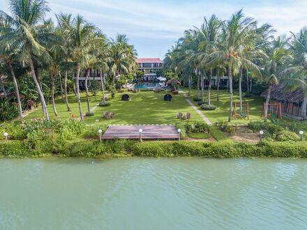 エメラルド ホイアン リバーサイド リゾート 写真