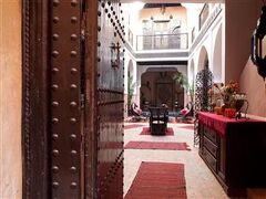 リアッド ラ ローズ オリエント 写真