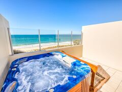 オン ザ ビーチ リゾート ブライビー アイランド 写真