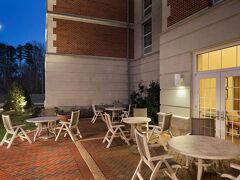 ハンプトン イン & スイーツ ウィリアムズバーグ セントラル 写真