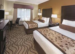 ラ キンタ イン & スイーツ バイ ウィンダム サウス ベンド 写真