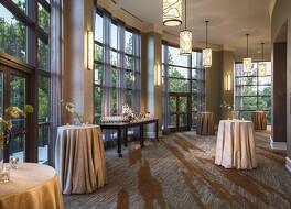 ルネッサンス ローリー ノース ヒルズ ホテル 写真