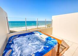 オン ザ ビーチ リゾート ブライビー アイランド 写真