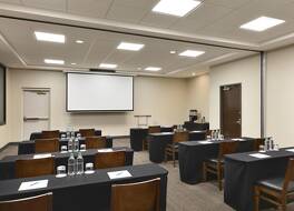 フォー ポインツ バイ シェラトン ローリー ノース 写真