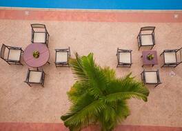 The African Regent Hotel 写真