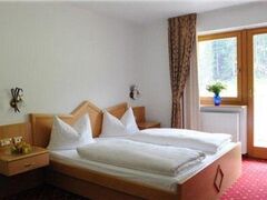 ホテル バーグクリストール 写真