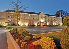 キャンドルウッド スイーツ ボウリンググリーン by IHG 写真