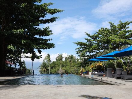 ヌサンタラ ディアン センター 写真