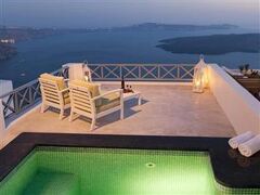 ゴルゴナ ヴィラス 写真