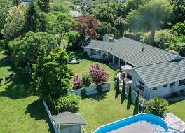 サマーサル ベッド & ブレックファースト