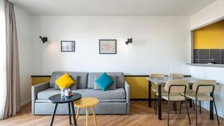 アパートホテル アダージョ パリ モンルージュ