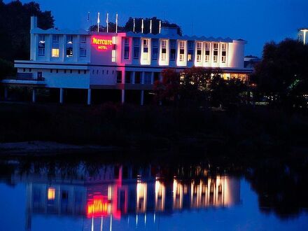 ホテル メルキュール ヌヴェール ポン ドゥ ロワール 写真