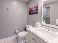 ザ アウトルック イン 写真