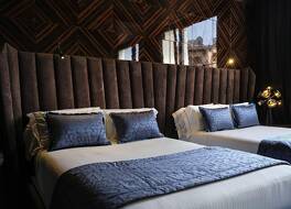 ユー ビジョナリー ローマ ホテル